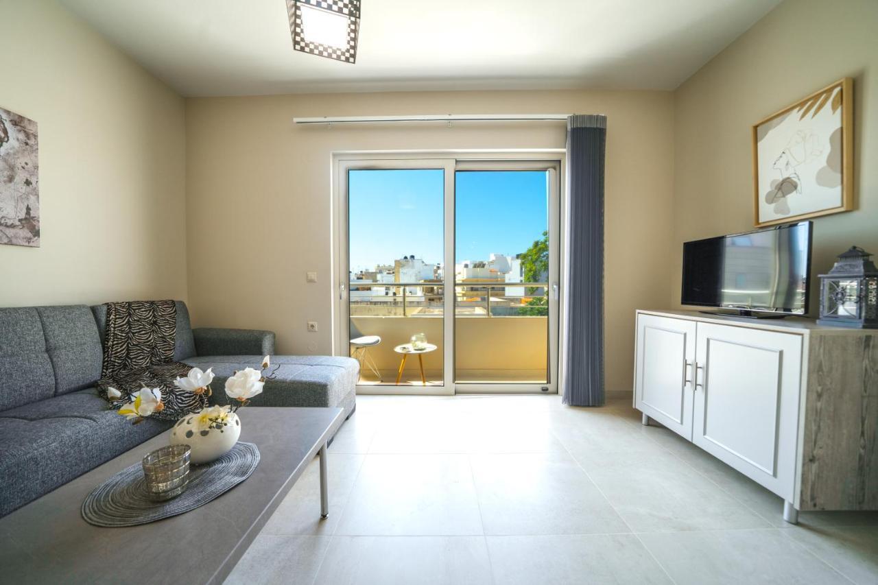 Alma City Center Apartment'S Iraklion Buitenkant foto