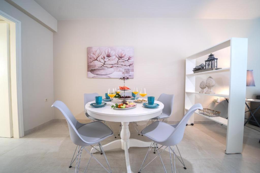 Alma City Center Apartment'S Iraklion Buitenkant foto